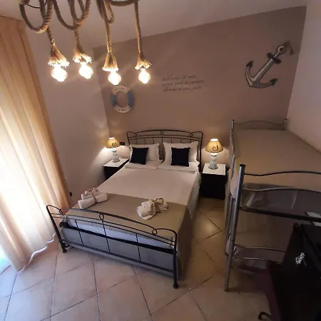 Medusa House Bed & Breakfast 3*